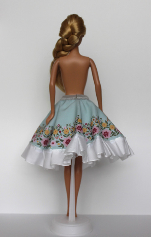 Sukně pro Barbie — foto 3