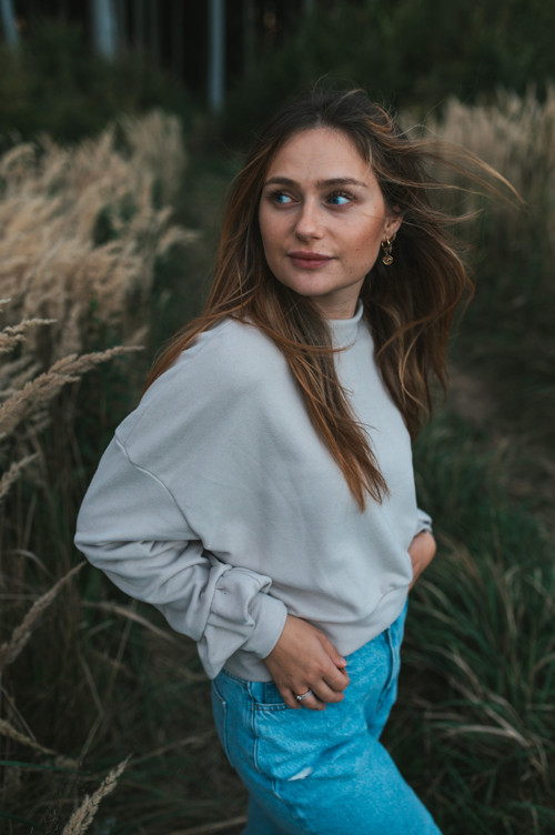 Mikina FLOR latte — foto 4