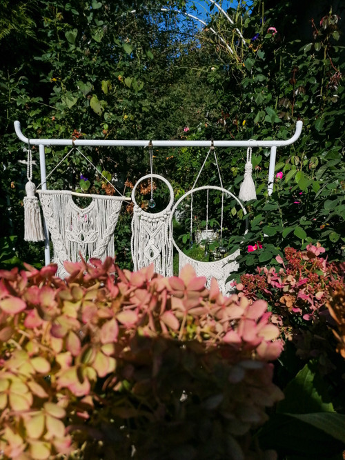 Ozdobný macramé střapec — foto 4