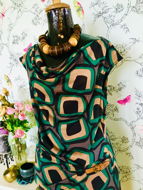 Šaty retro geometric — foto 2