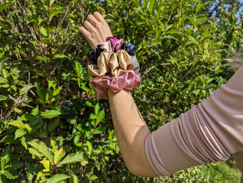 DUSTY PINK - hedvábná scrunchie JUMBO — foto 3