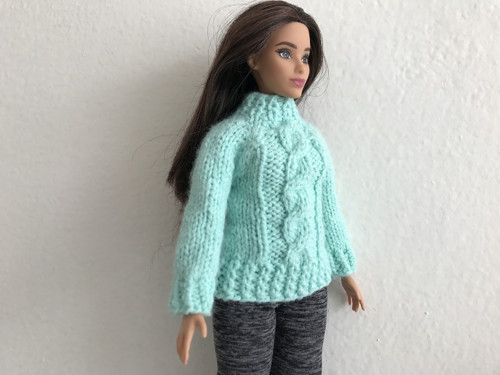 Svetr pro Barbie baculka — foto 2