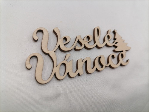 Dřevěný nápis Veselé Vánoce — foto 2