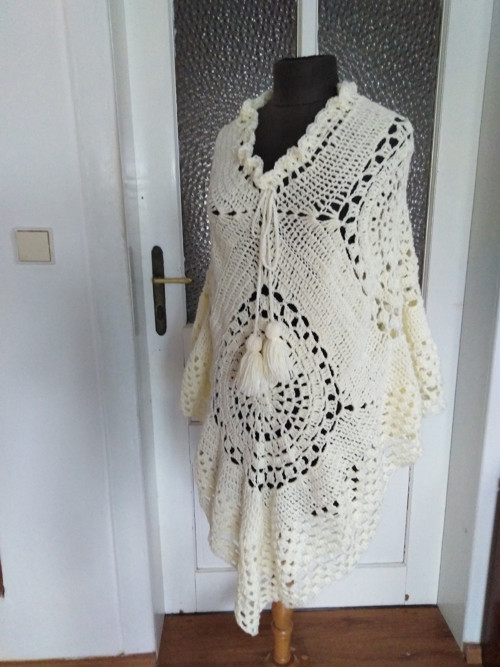 Poncho La Vanila+ — foto 3