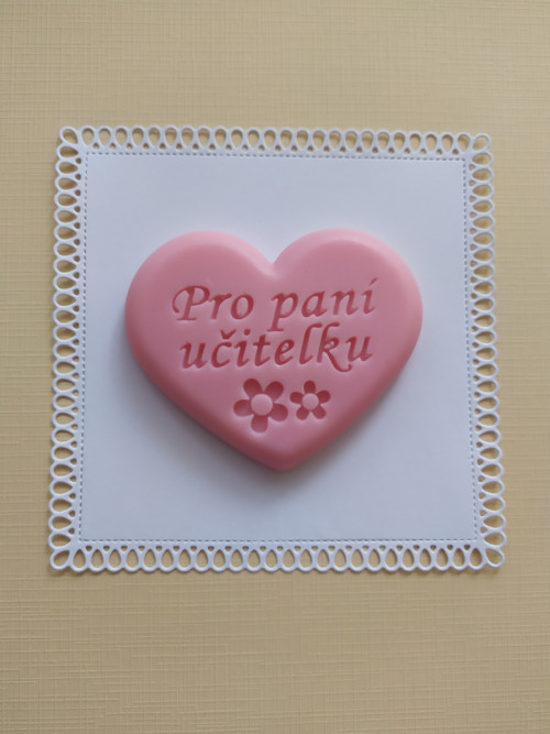Pro paní učitelku - srdíčko — foto 2