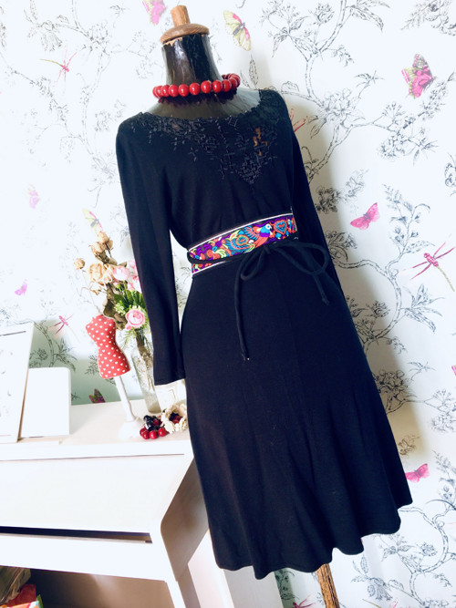 Little black dress — foto 3