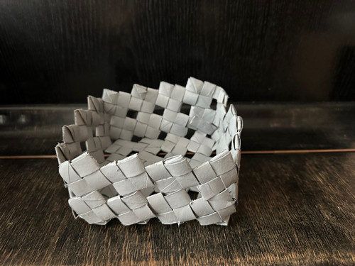 Papírový košík - recyklovaný materiál — foto 2