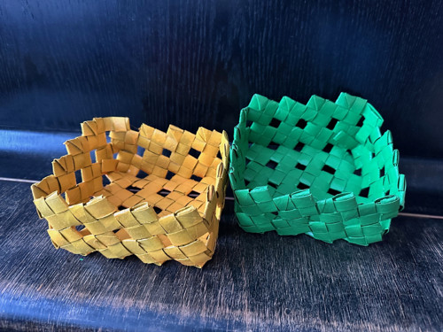Papírový košík - recyklovaný materiál — foto 3
