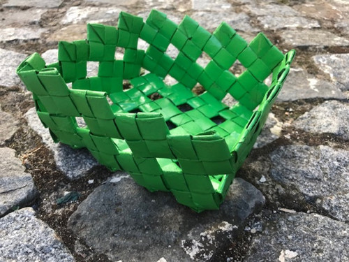Papírový košík - recyklovaný materiál — foto 2