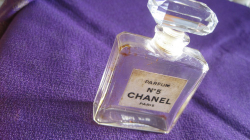 Original flakon Chanel č.5 — foto 2