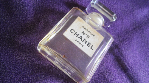 Original flakon Chanel č.5 — foto 3