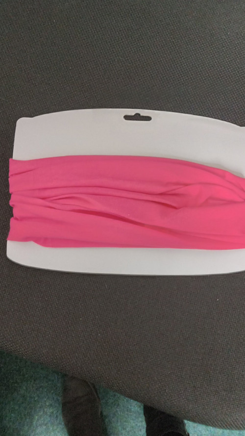 Nákrčník fuchsia — foto 2