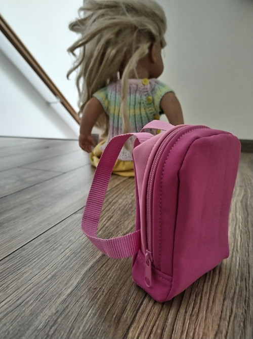 Softshellový batoh pro panenku — foto 3