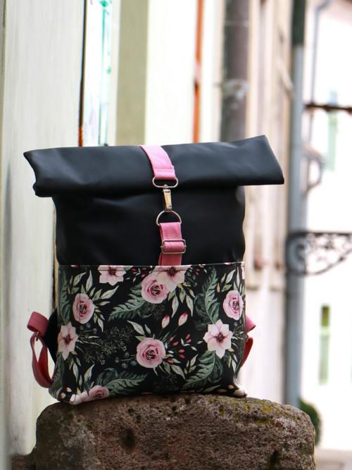 Rolltop batoh black rose — foto 5
