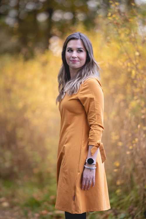 Šaty Koko+ okrová vazačka 3/4 — foto 5