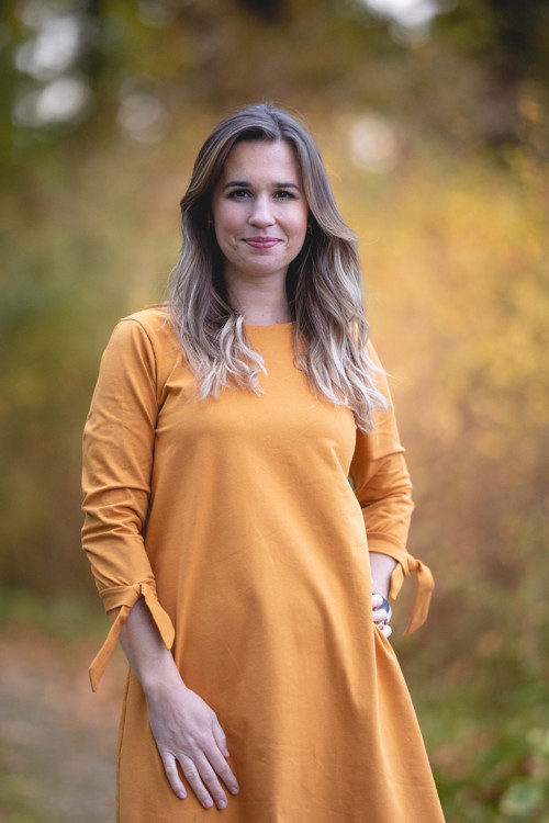 Šaty Koko+ okrová vazačka 3/4 — foto 2
