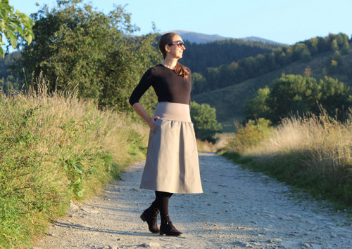 Béžová sukňa — foto 4