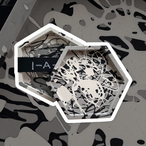 Hexagon šedo - šedý — foto 3