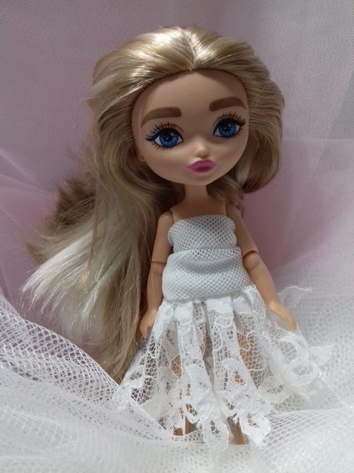 Šatičky pro panenky Barbie Extra Minis — foto 3