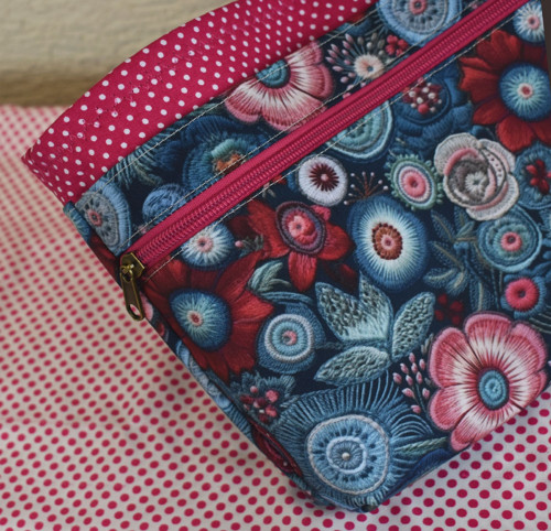 Organizér - Kytičky jako vyšité — foto 3