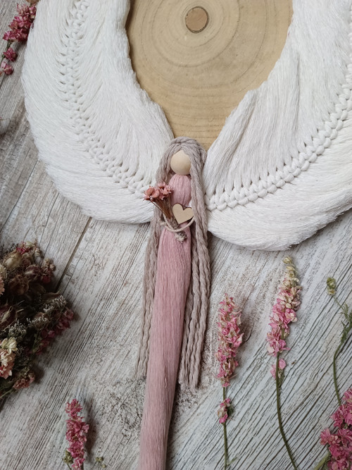 Macramé anděl na kruhu — foto 2