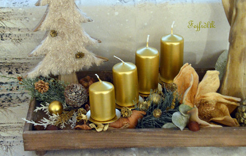 Vánoční adventní dekorace na dřevě. — foto 4