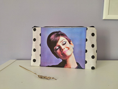 Kosmeťačka Audrey v barvách — foto 2