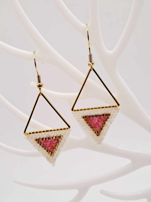 White triangle — foto 3