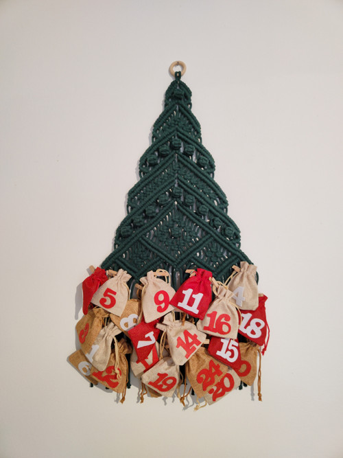 Macramé vánoční stromeček - adventní kalendář — foto 5