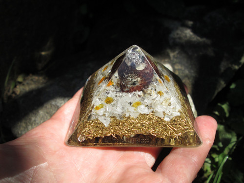 Org. pyramida ,, Energie kundaliny " — foto 2
