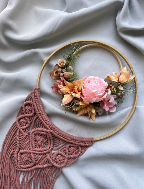 Macramé věnec - Cihlově růžová — foto 6
