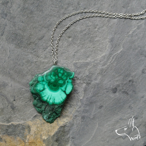 Malý malachitový talisman — foto 4