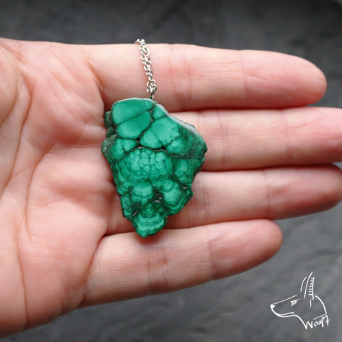 Malý malachitový talisman — foto 6
