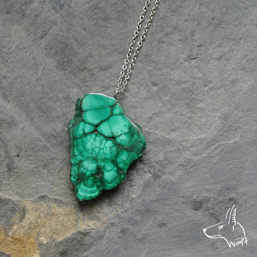 Malý malachitový talisman — foto 5