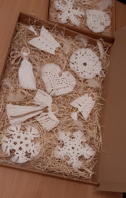 Vánoční macramé ozdoby Bílá sada 8 — foto 6