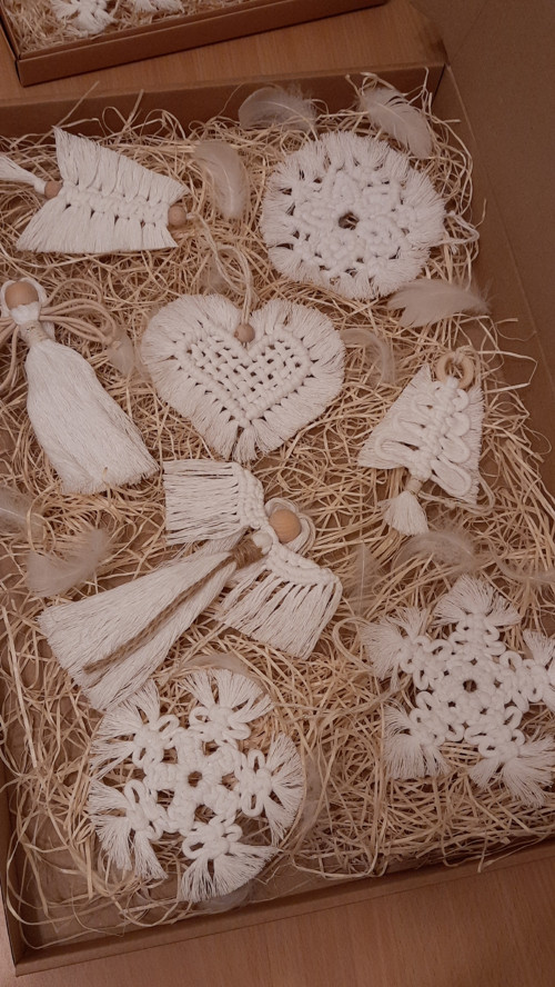 Vánoční macramé ozdoby Bílá sada 8 — foto 5