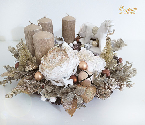 Luxusní elegantní adventní věnec — foto 2