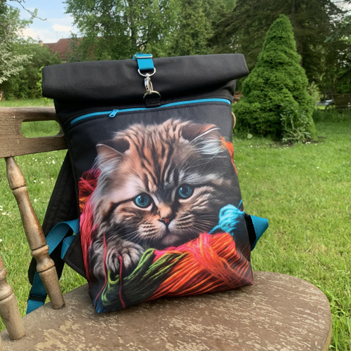 Kočka s vlnou + přední kapsa na zip — foto 3