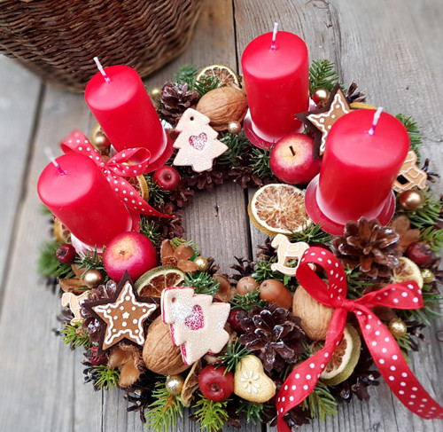 Adventní věneček na stůl — foto 2