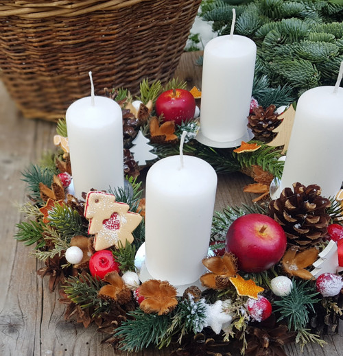 Adventní věneček na stůl — foto 2