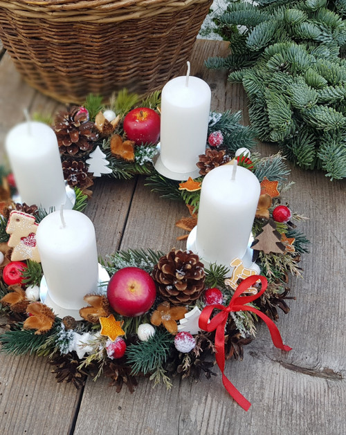 Adventní věneček na stůl — foto 3