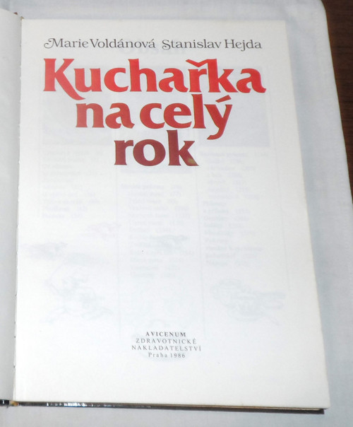 Voldánová, Hejda: KUCHAŘKA na celý rok, 1986 — foto 2