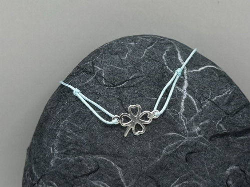 Minimalistický náramek - Clover leaf (sv. modrá) — foto 3