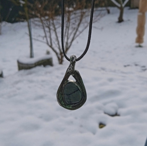 Obsidiánová slza — foto 3