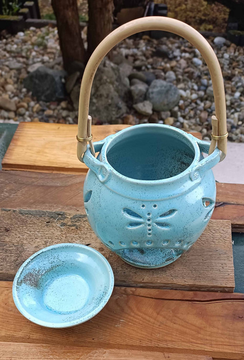 Modrá aromalampma s vážkami — foto 3