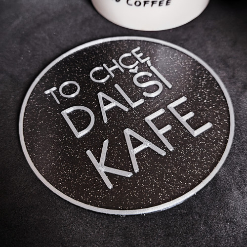 Podtácek "Další kafe" (černá + stříbrná) — foto 2