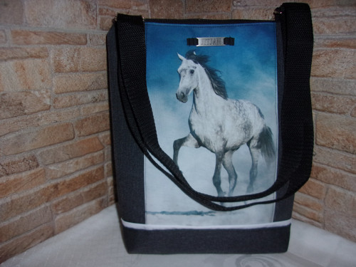 Bělouš - crossbody — foto 2