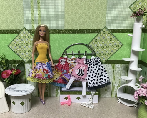 Oblečky+Barbie - “Ready to play” — foto 2
