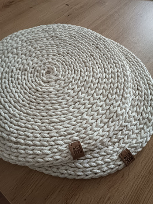 Háčkované prostírání průměr 36 cm — foto 2
