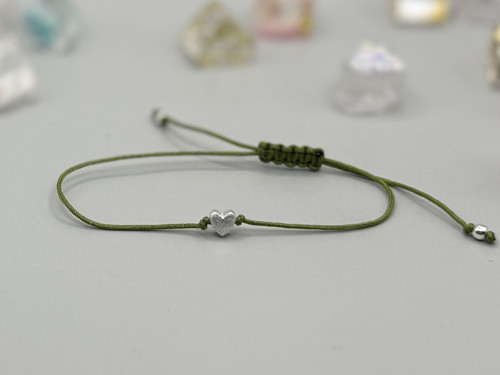 Minimalistický náramek - Tiny heart (zelená) — foto 2